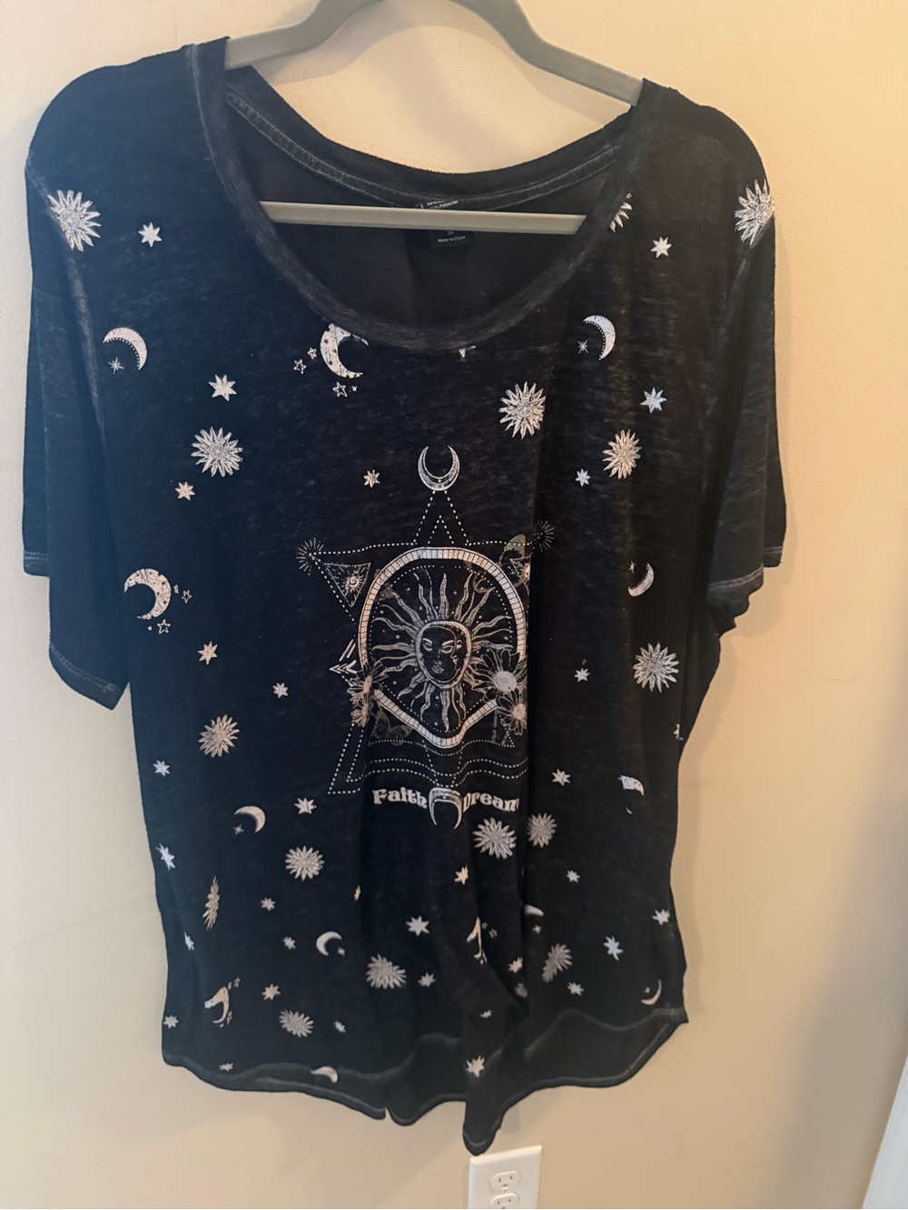 Sable Sky celestial moon star top size 3X